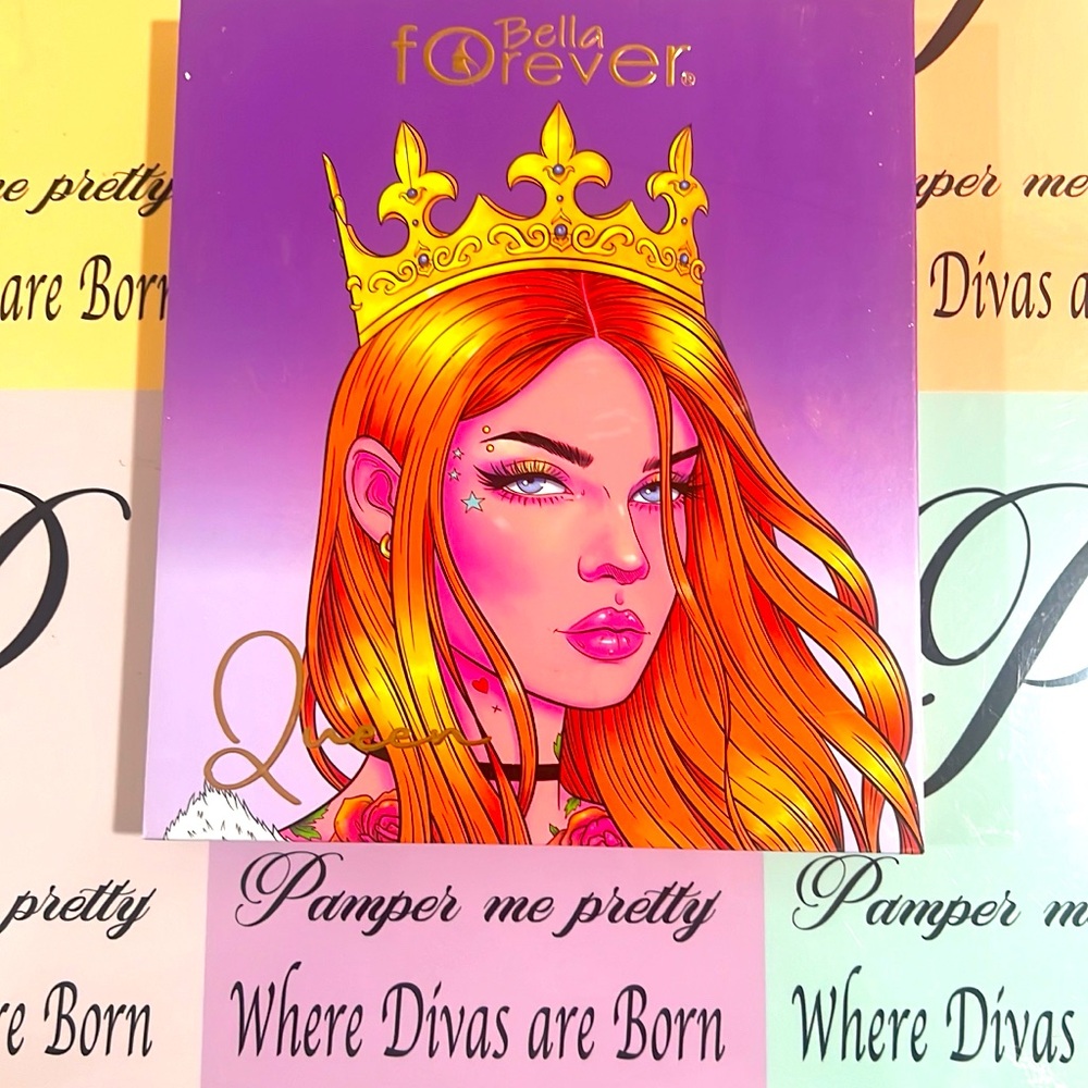 Queen Eyeshadow Palette